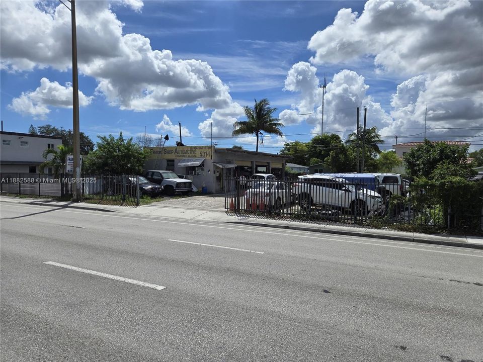 На продажу: $974,998 (0 спален, 0 ванн, 0 Квадратных фут)