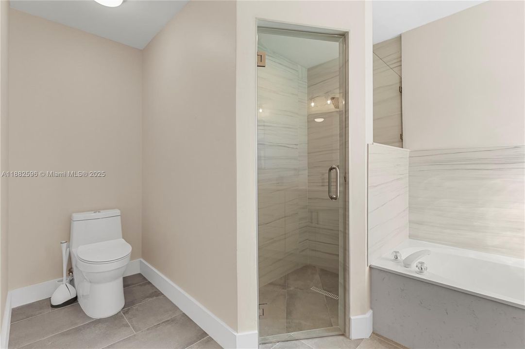 Recientemente alquilado: $4,200 (4 camas, 2 baños, 1873 Pies cuadrados)