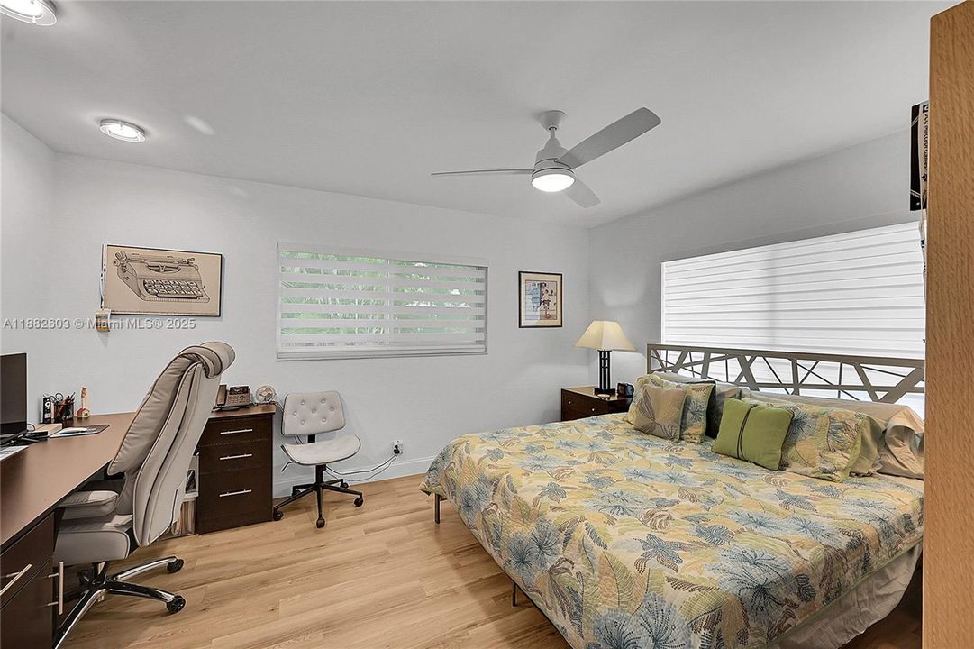 待售: $724,900 (2 贝兹, 2 浴室, 1711 平方英尺)