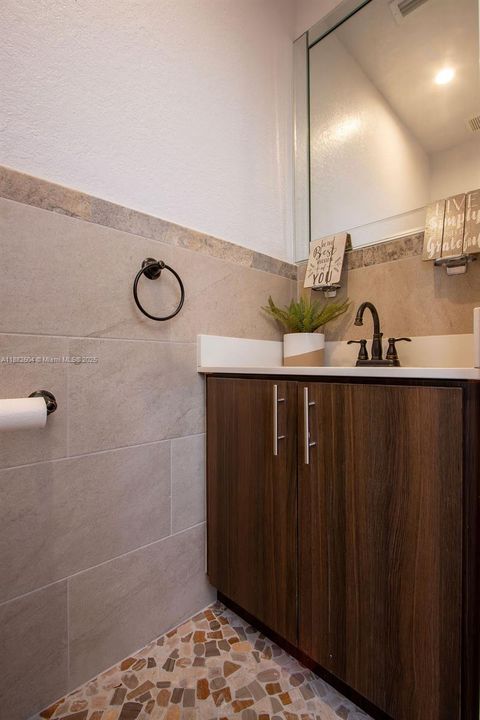 For Sale: $406,000 (3 beds, 2 baths, 1458 Square Feet)