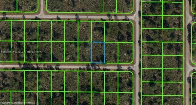 待售: $14,900 (0.23 acres)