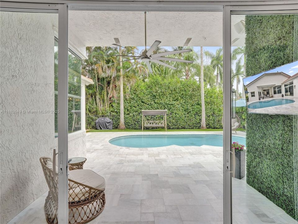 Недавно продано: $1,599,000 (5 спален, 4 ванн, 3437 Квадратных фут)