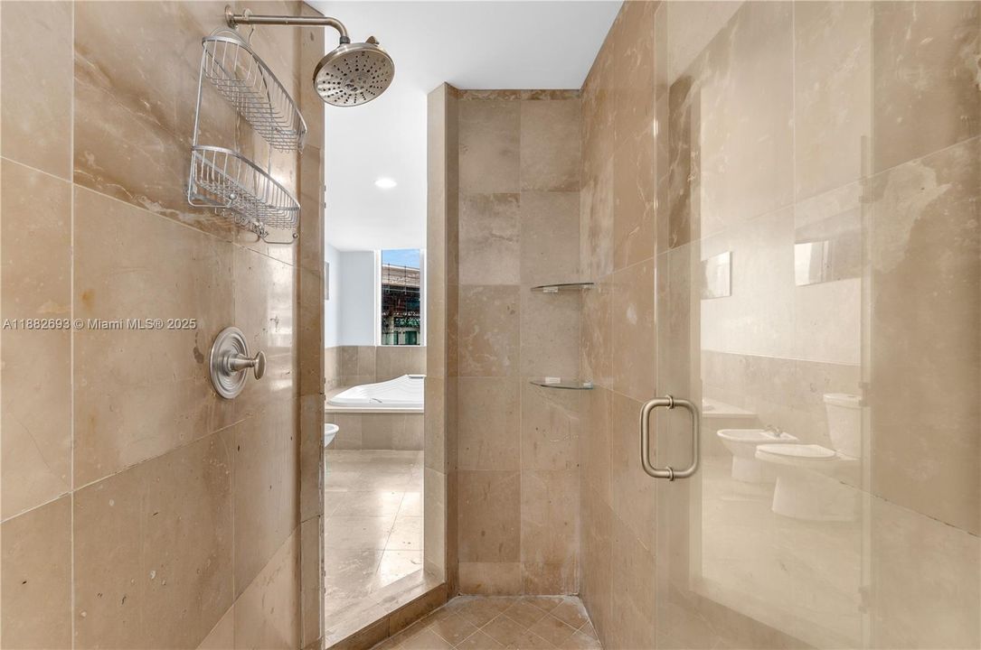 For Sale: $2,000,000 (2 beds, 3 baths, 2059 Square Feet)