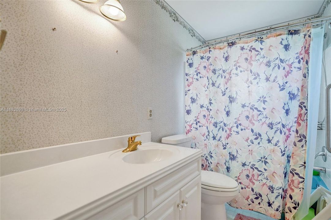 For Sale: $685,000 (4 beds, 3 baths, 3347 Square Feet)