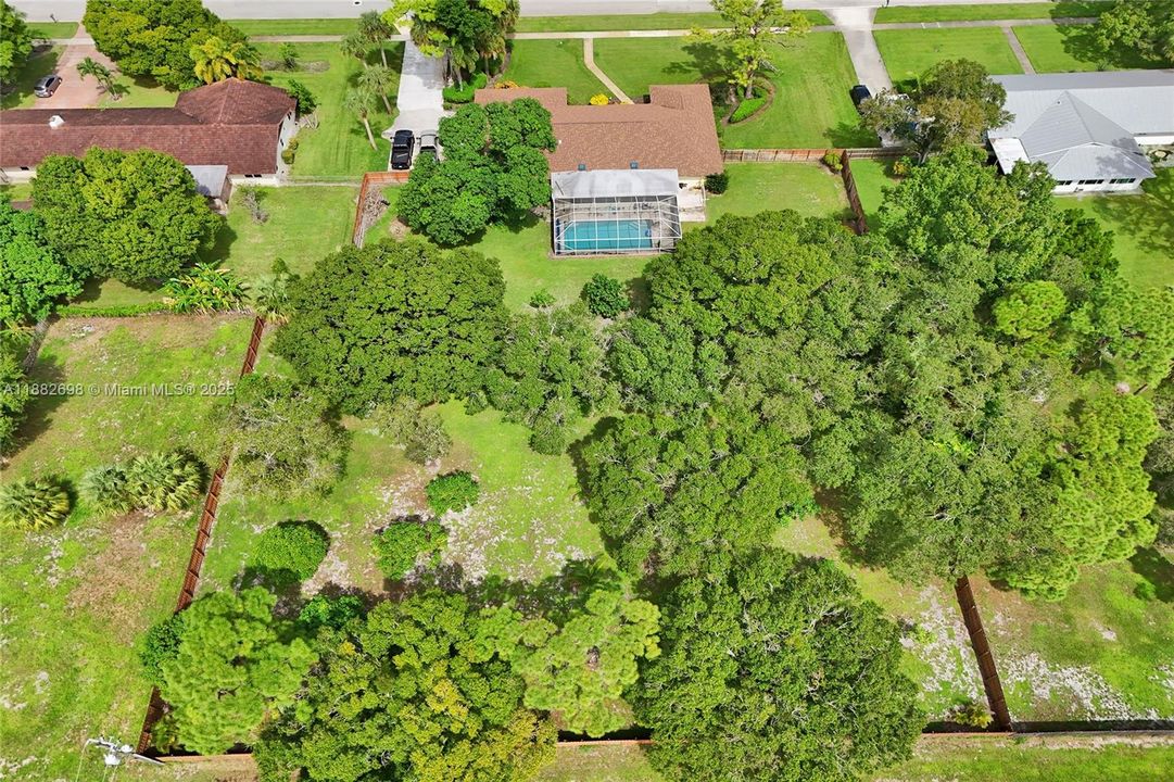 For Sale: $685,000 (4 beds, 3 baths, 3347 Square Feet)