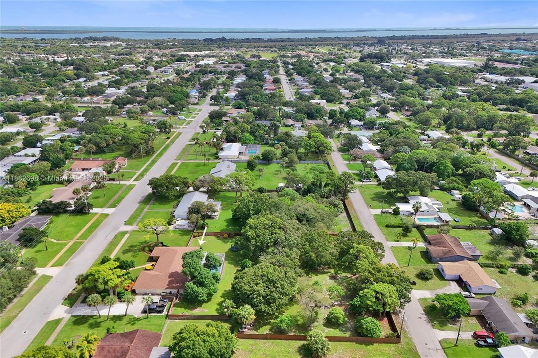 For Sale: $685,000 (4 beds, 3 baths, 3347 Square Feet)