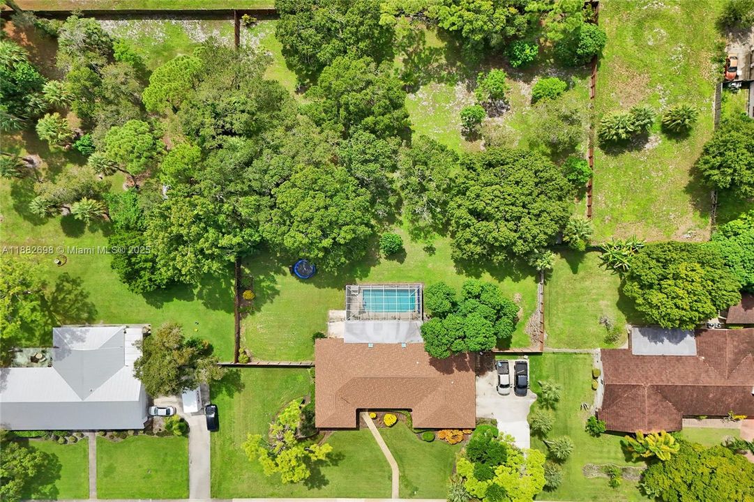 For Sale: $685,000 (4 beds, 3 baths, 3347 Square Feet)