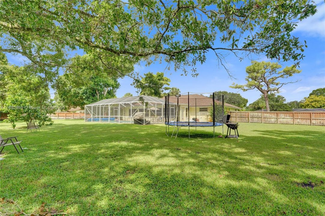 For Sale: $685,000 (4 beds, 3 baths, 3347 Square Feet)