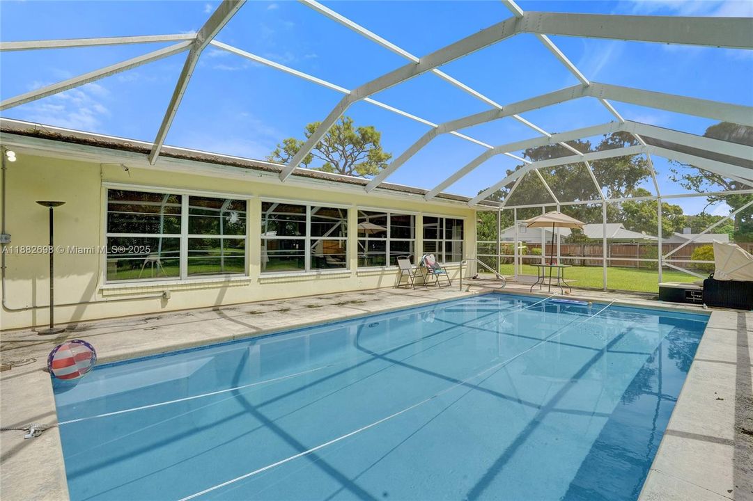 For Sale: $685,000 (4 beds, 3 baths, 3347 Square Feet)