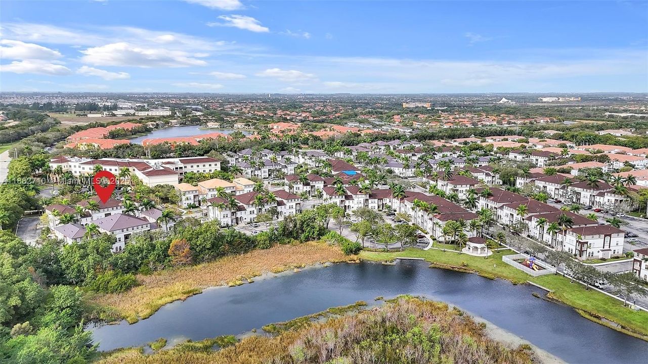 Recently Rented: $2,500 (3 beds, 2 baths, 1340 Square Feet)