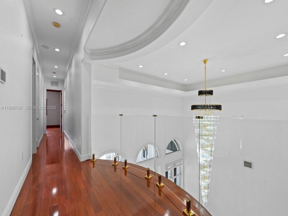 En Venta: $1,700,000 (5 camas, 4 baños, 4933 Pies cuadrados)