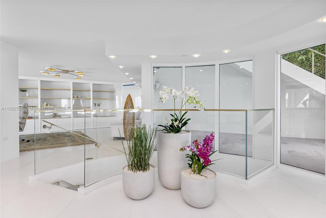 En Venta: $27,500,000 (4 camas, 6 baños, 5680 Pies cuadrados)