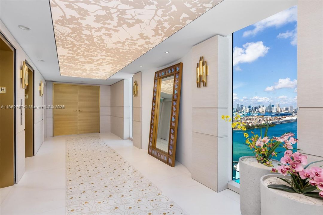 En Venta: $27,500,000 (4 camas, 6 baños, 5680 Pies cuadrados)