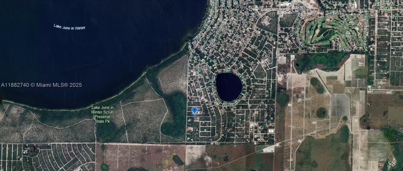 На продажу: $19,900 (0.24 acres)
