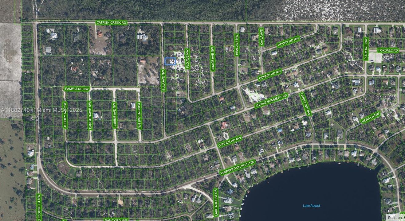 На продажу: $19,900 (0.24 acres)