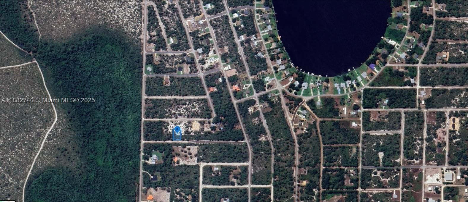 На продажу: $19,900 (0.24 acres)