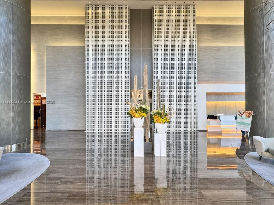 待售: $735,000 (1 贝兹, 1 浴室, 844 平方英尺)