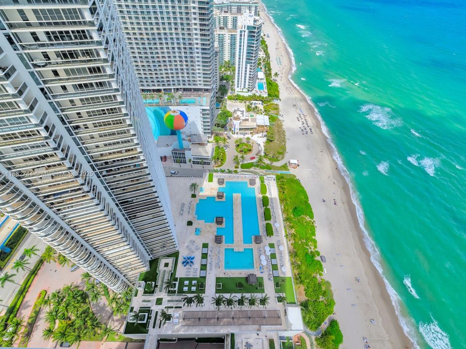 待售: $735,000 (1 贝兹, 1 浴室, 844 平方英尺)