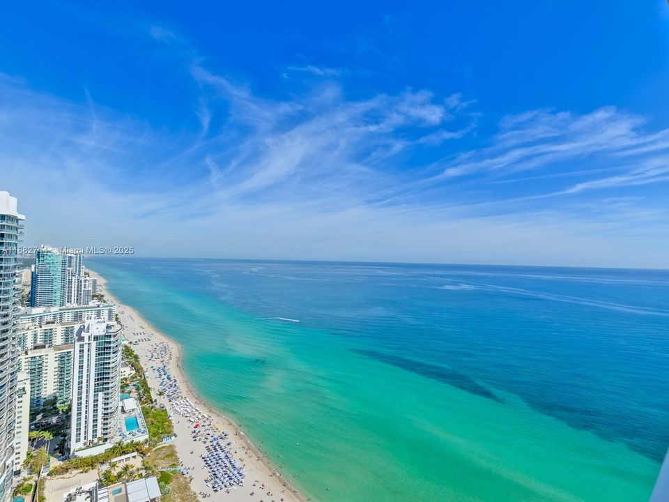 待售: $735,000 (1 贝兹, 1 浴室, 844 平方英尺)