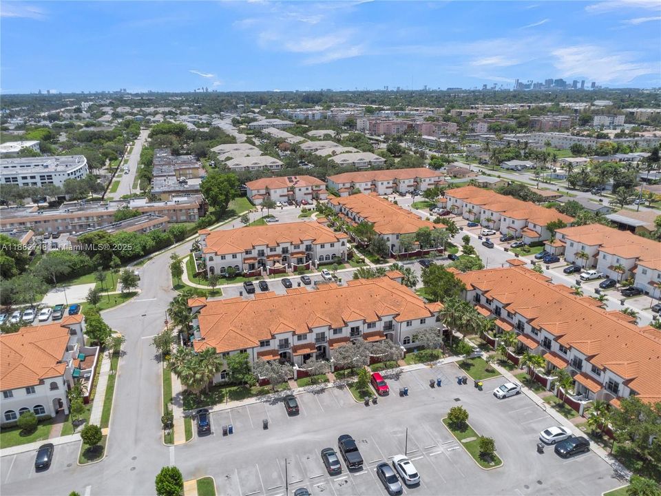 На продажу: $395,990 (3 спален, 2 ванн, 1474 Квадратных фут)