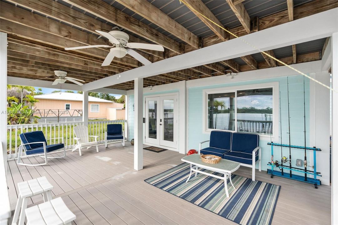 For Sale: $799,000 (3 beds, 2 baths, 1872 Square Feet)