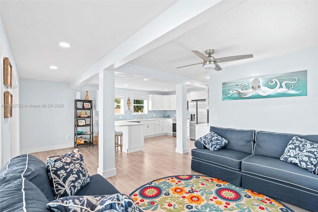 For Sale: $799,000 (3 beds, 2 baths, 1872 Square Feet)