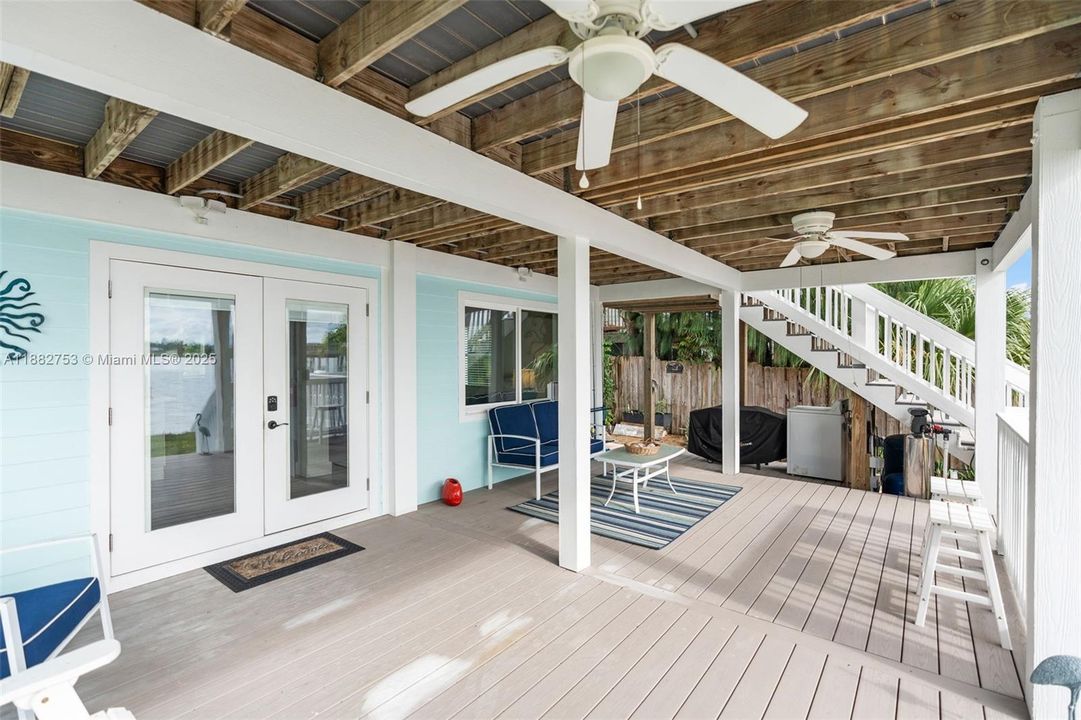 For Sale: $799,000 (3 beds, 2 baths, 1872 Square Feet)