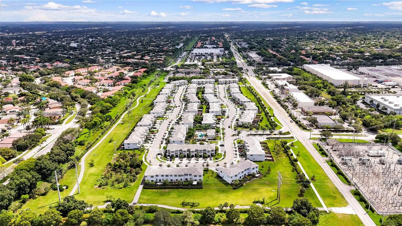 На продажу: $574,999 (3 спален, 2 ванн, 1236 Квадратных фут)