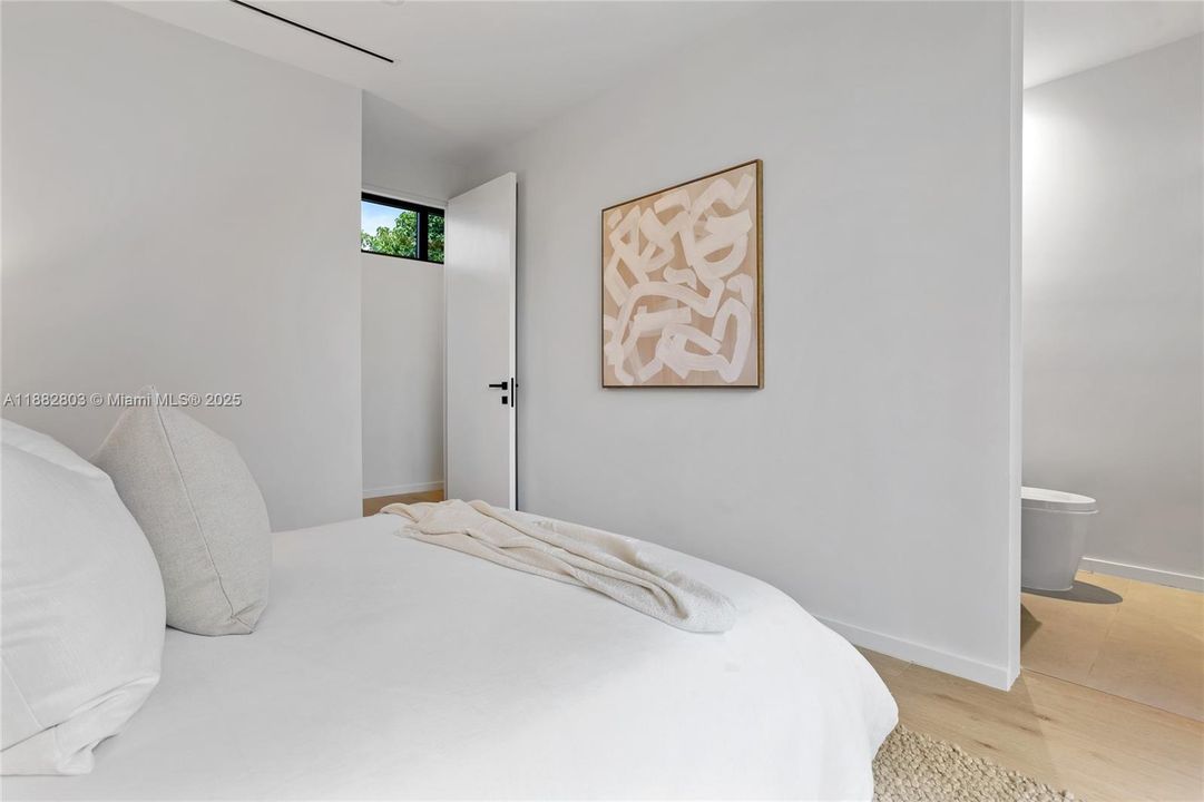 Active With Contract: $3,295,000 (4 beds, 4 baths, 3309 Square Feet)