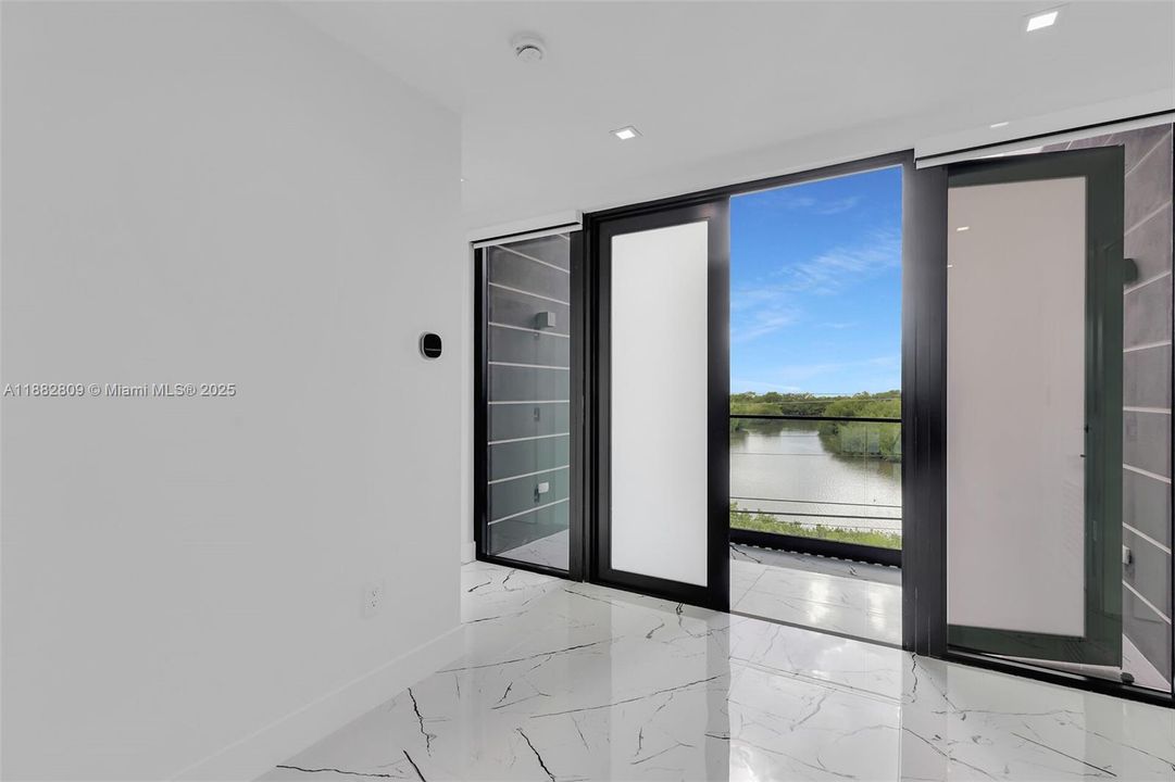 For Sale: $4,500,000 (5 beds, 4 baths, 0 Square Feet)