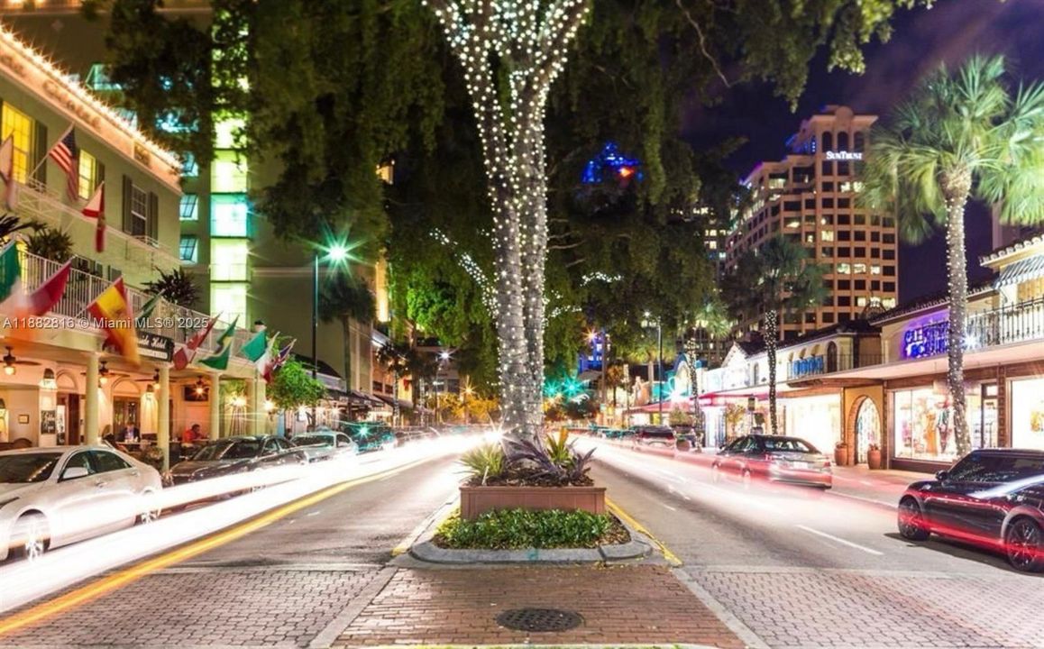 For Sale: $169,900 (1 beds, 1 baths, 548 Square Feet)