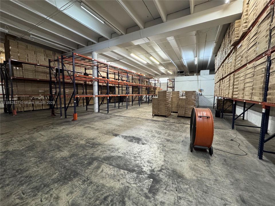 出租: $20 (0 贝兹, 0 浴室, 0 平方英尺)