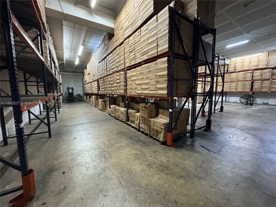 出租: $20 (0 贝兹, 0 浴室, 0 平方英尺)