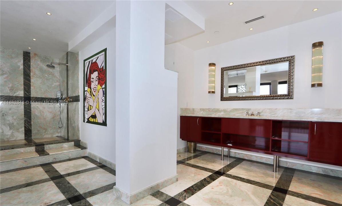 For Sale: $1,195,000 (3 beds, 2 baths, 2055 Square Feet)