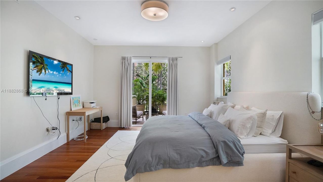 Activo con contrato: $1,750,000 (3 camas, 3 baños, 2264 Pies cuadrados)