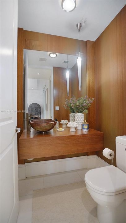 Activo con contrato: $1,750,000 (3 camas, 3 baños, 2264 Pies cuadrados)