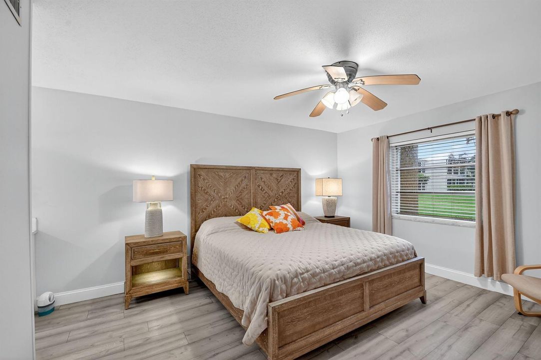 2411 papaya dr master bed