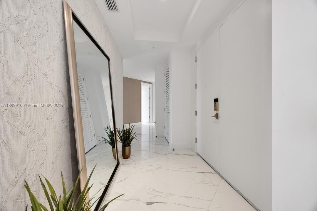 For Sale: $2,885,000 (4 beds, 4 baths, 3194 Square Feet)