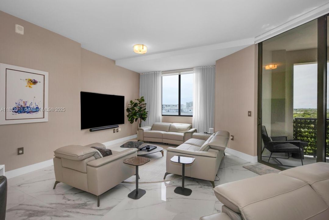 For Sale: $2,885,000 (4 beds, 4 baths, 3194 Square Feet)