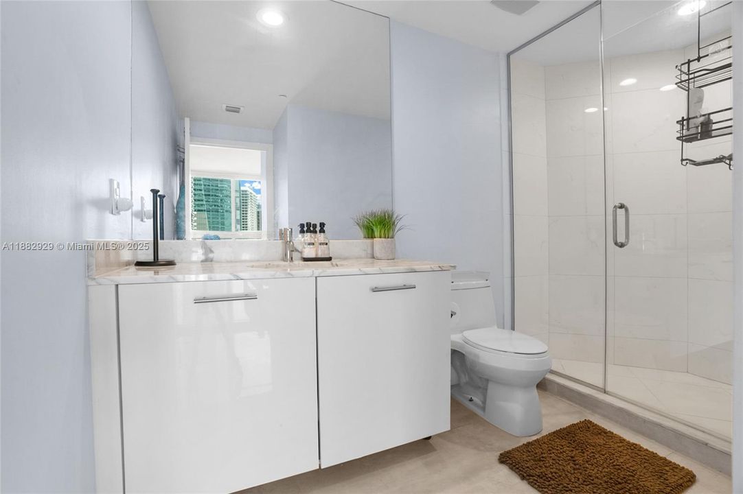 Active With Contract: $1,100,000 (3 beds, 3 baths, 1494 Square Feet)