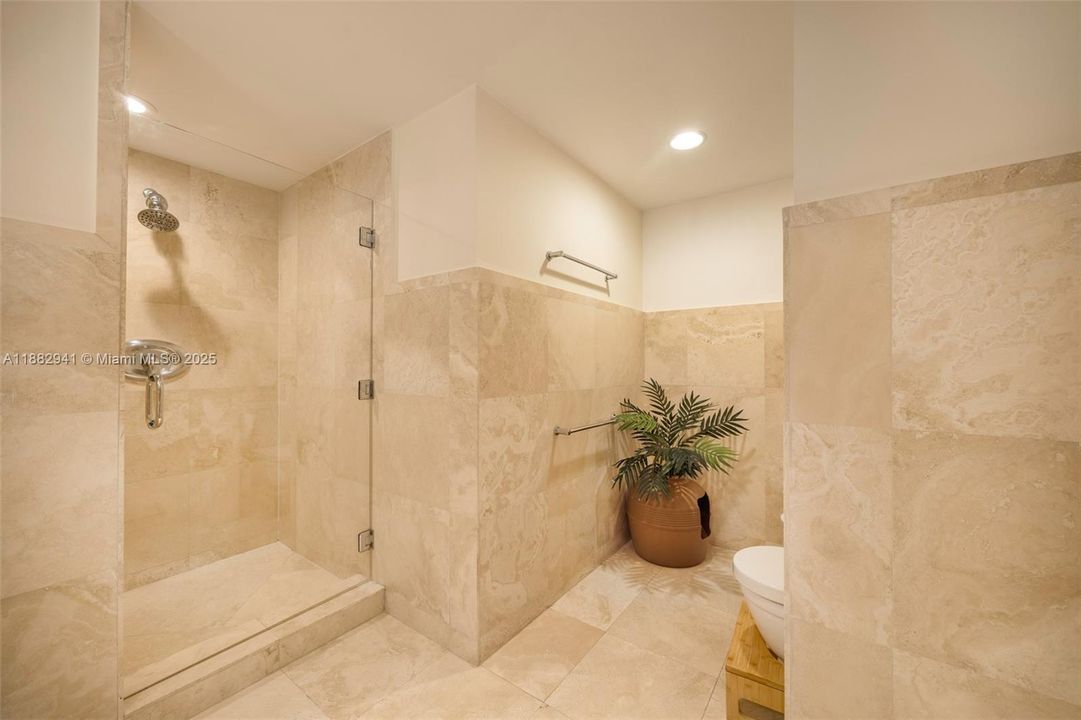 En Venta: $990,000 (1 camas, 2 baños, 1092 Pies cuadrados)