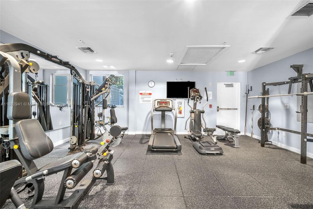 En Venta: $990,000 (1 camas, 2 baños, 1092 Pies cuadrados)