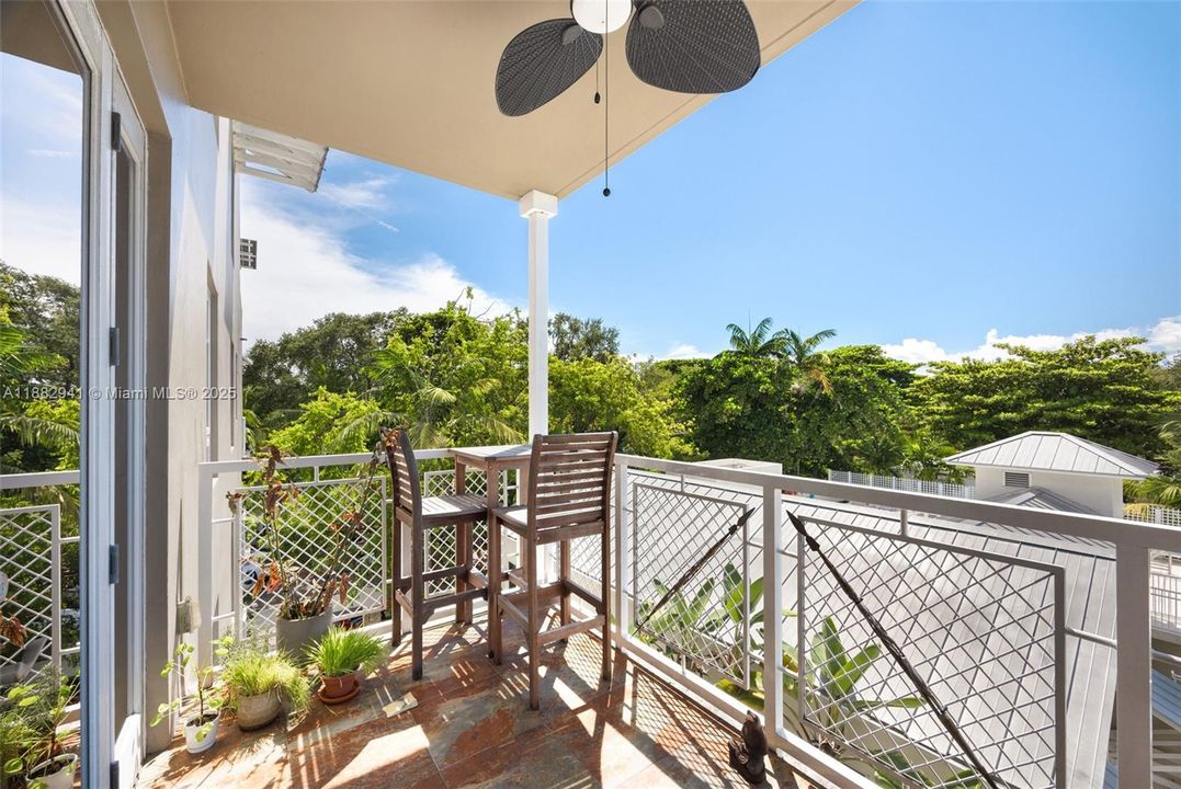 En Venta: $990,000 (1 camas, 2 baños, 1092 Pies cuadrados)