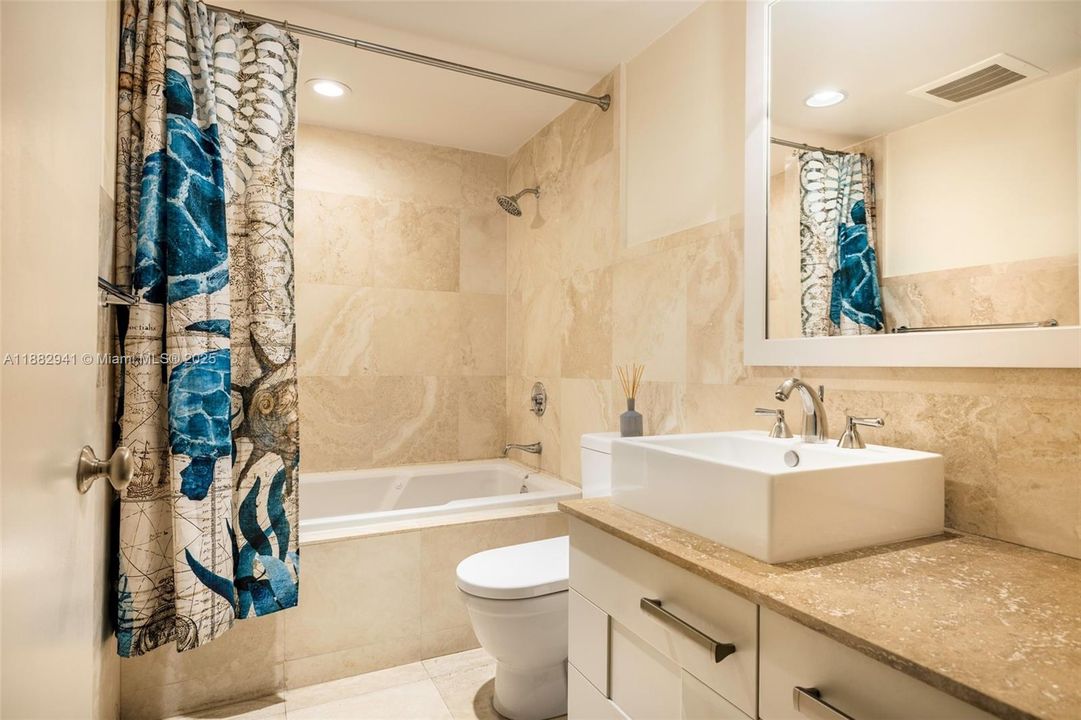 En Venta: $990,000 (1 camas, 2 baños, 1092 Pies cuadrados)