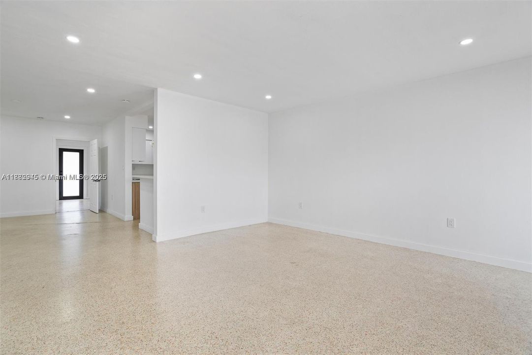 For Sale: $799,000 (0 beds, 0 baths, 2106 Square Feet)