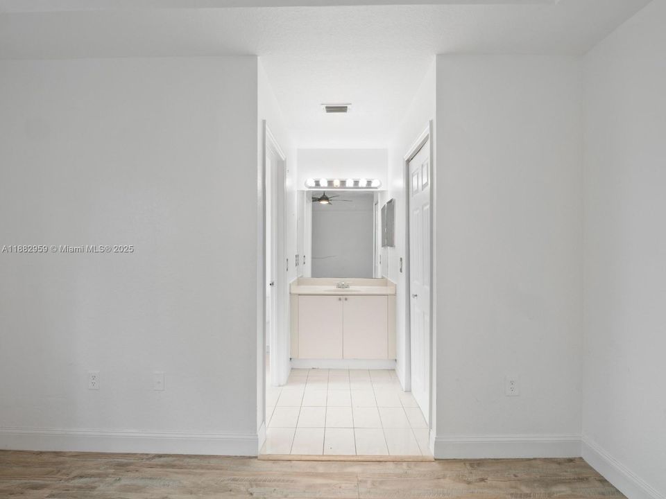 На продажу: $325,000 (3 спален, 2 ванн, 1509 Квадратных фут)