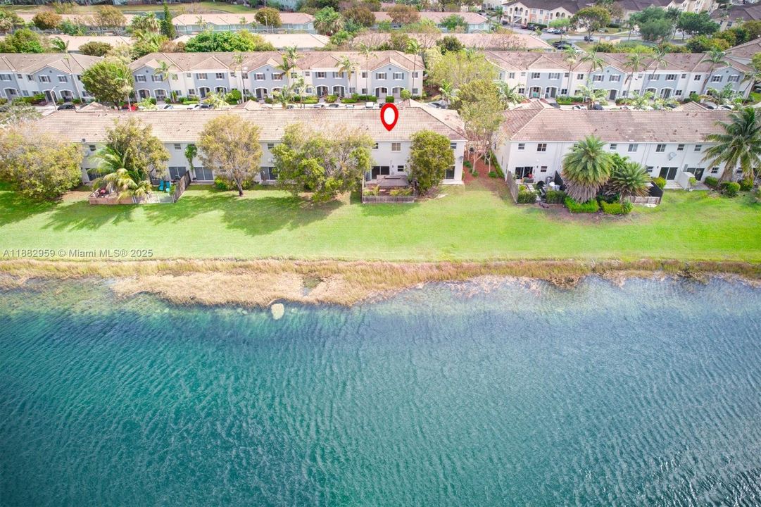 На продажу: $325,000 (3 спален, 2 ванн, 1509 Квадратных фут)