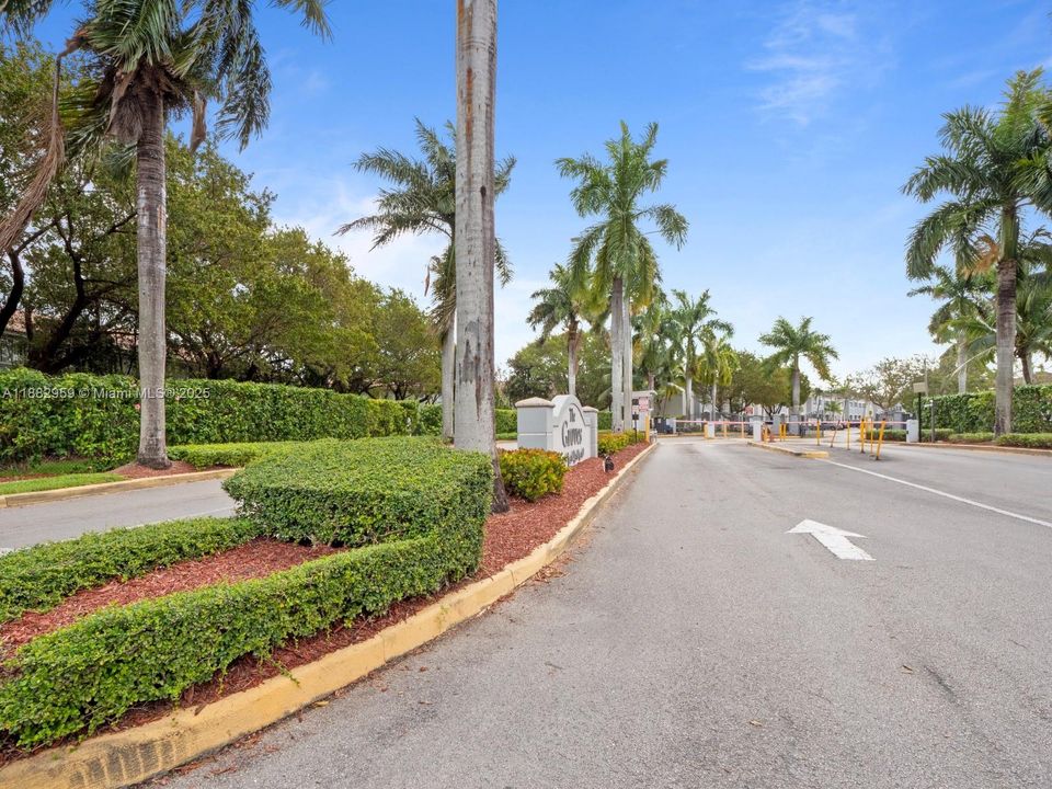 На продажу: $325,000 (3 спален, 2 ванн, 1509 Квадратных фут)