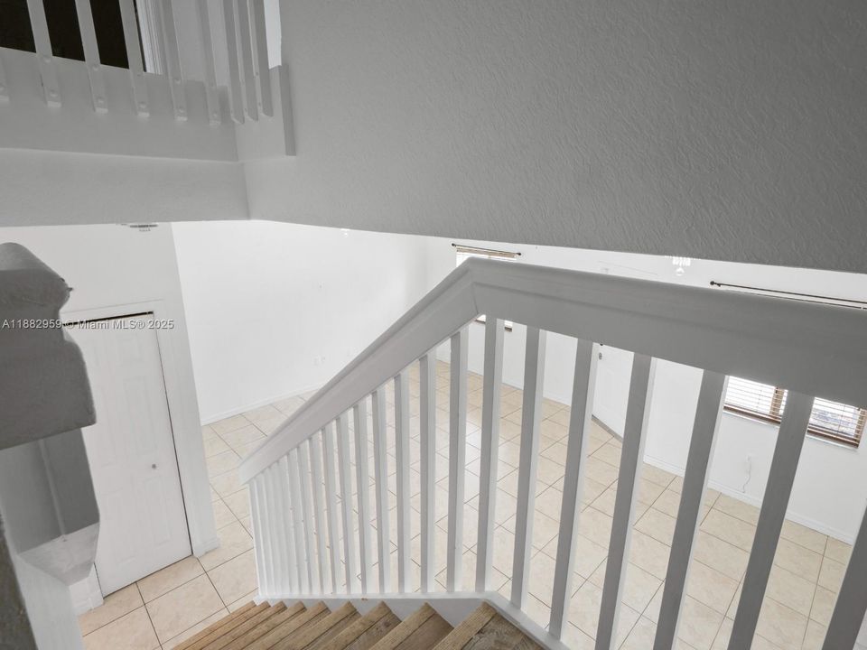 На продажу: $325,000 (3 спален, 2 ванн, 1509 Квадратных фут)