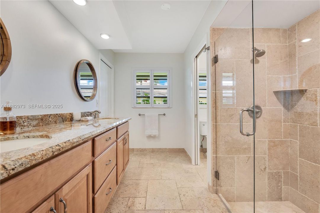 For Sale: $879,000 (3 beds, 2 baths, 3026 Square Feet)